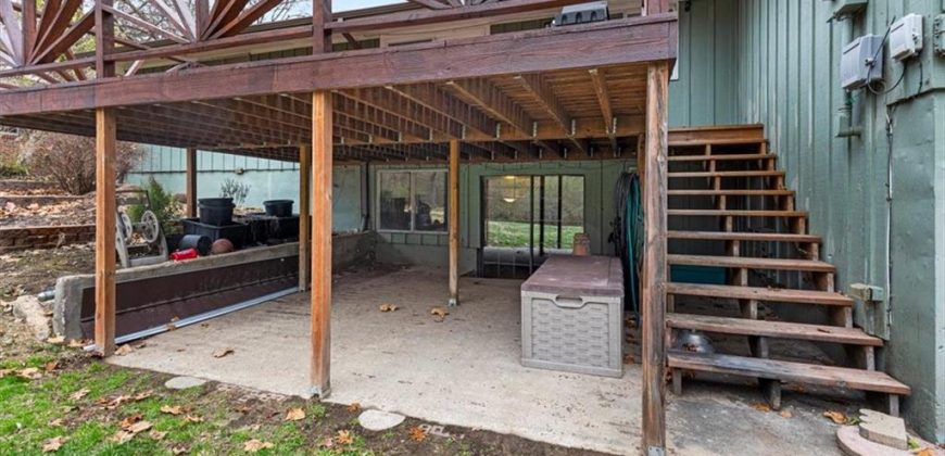 Homes for Sale in Kansas City, MO 64118 | 409 NW 58th Street