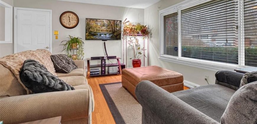 Homes for Sale in Kansas City, MO 64118 | 409 NW 58th Street