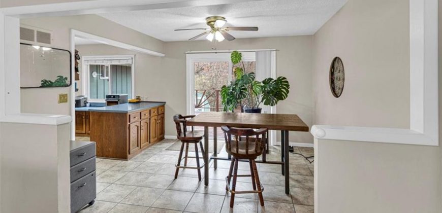 Homes for Sale in Kansas City, MO 64118 | 409 NW 58th Street