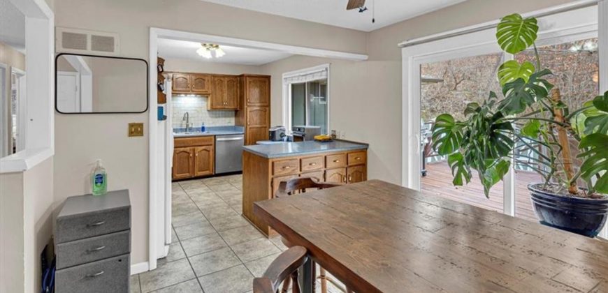 Homes for Sale in Kansas City, MO 64118 | 409 NW 58th Street