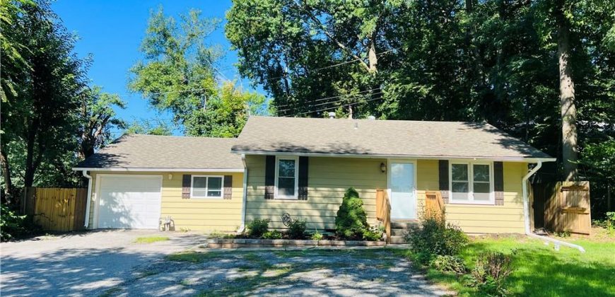 Homes for Sale in Liberty, MO 64068 | 36 N Ridge Avenue