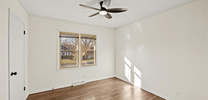 Homes for Sale in Kansas City, MO 64118 | 6805 N Wayne Avenue