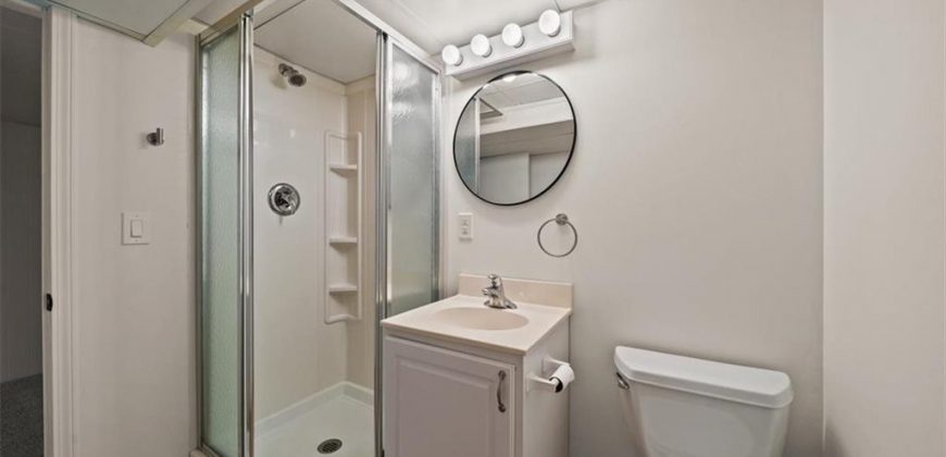 Homes for Sale in Kansas City, MO 64118 | 6805 N Wayne Avenue