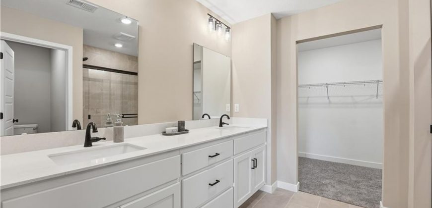 Homes for Sale in Kansas City, MO 64157 | 11115 N Glenwood Avenue