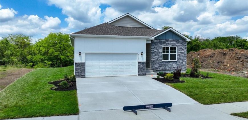 Homes for Sale in Platte City, MO 64079 | 2609  Mercer Lane