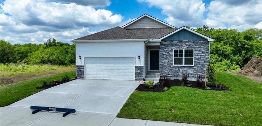 Homes for Sale in Platte City, MO 64079 | 2609  Mercer Lane