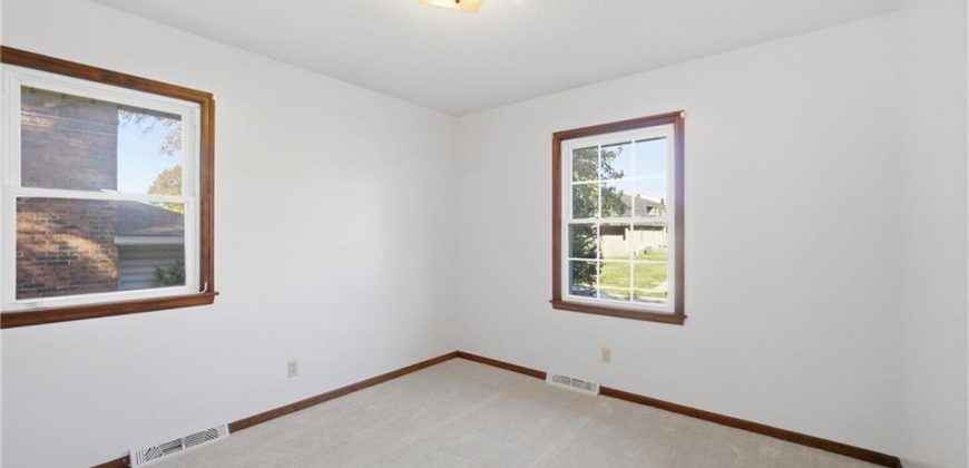 Homes for Sale in Kansas City, MO 64152 | 6929 NW 80th Street