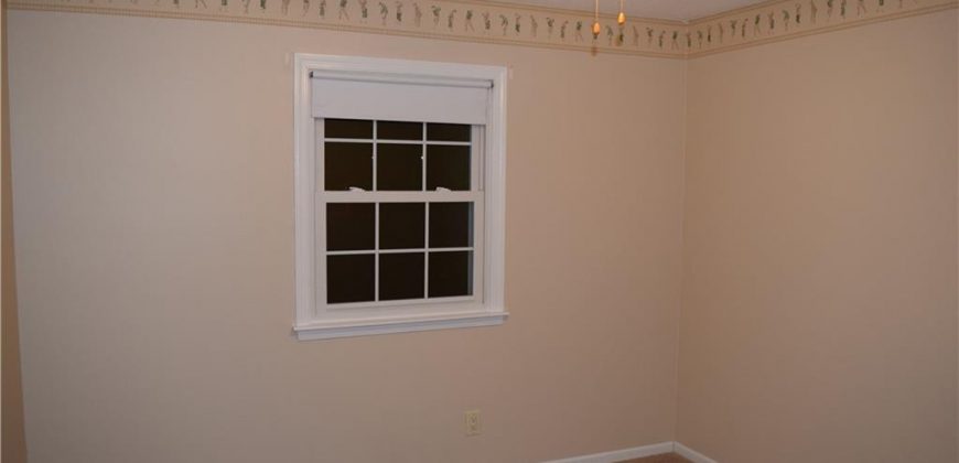 Homes for Sale in Gladstone, MO 64118 | 1612 NE Rosewood Drive