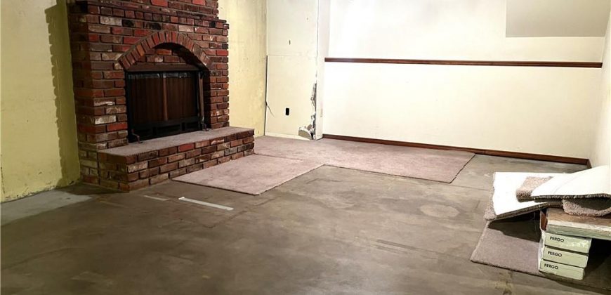 Homes for Sale in Gladstone, MO 64118 | 1612 NE Rosewood Drive