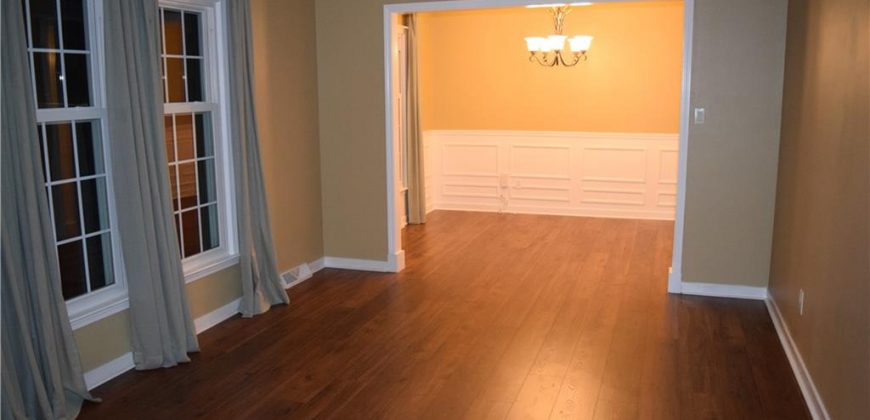 Homes for Sale in Gladstone, MO 64118 | 1612 NE Rosewood Drive