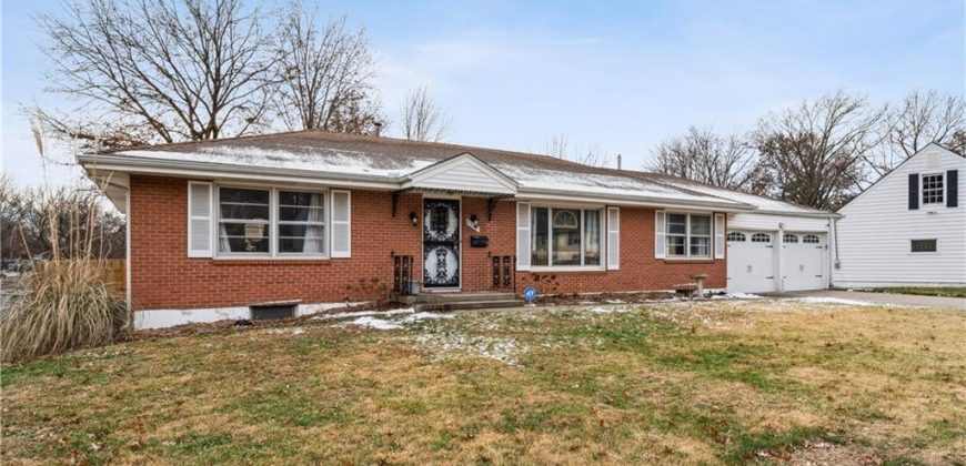 Homes for Sale in Kansas City, MO 64117 | 3225 NE 47th Street