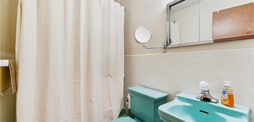 Homes for Sale in Kansas City, MO 64117 | 3225 NE 47th Street