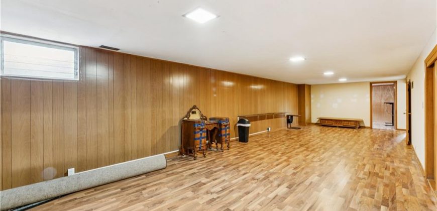 Homes for Sale in Kansas City, MO 64117 | 3225 NE 47th Street