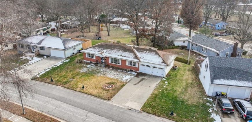 Homes for Sale in Kansas City, MO 64117 | 3225 NE 47th Street