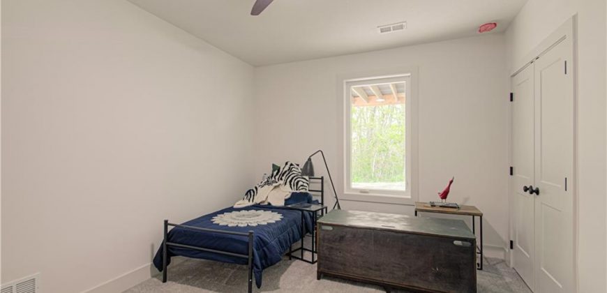 Homes for Sale in Riverside, MO 64150 | 2150 NW Scenic View Drive