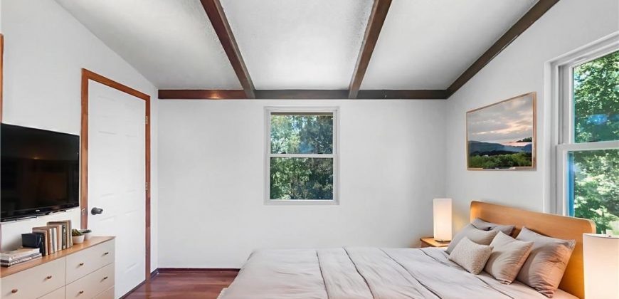 Homes for Sale in Kansas City, MO 64117 | 2939 NE Jewett Street