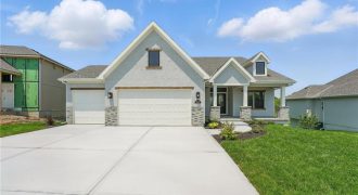 Homes for Sale in Kansas City, MO 64155 | 1518 NW 106th Terrace