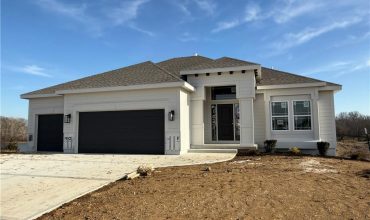 Homes for Sale in Liberty, MO 64068 | 1027  Fir Lane