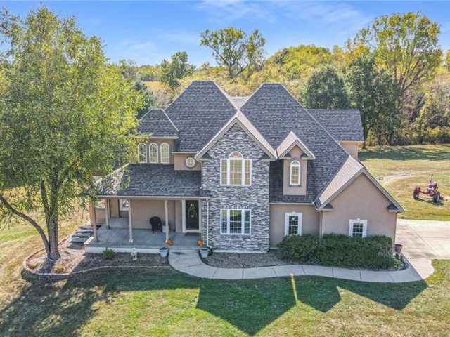 Homes for Sale in Kearney, MO 64060 | 16411 NE 162nd Street