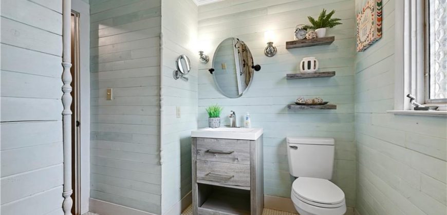 Homes for Sale in Kansas City, MO 64118 | 1406 NE 52nd Terrace