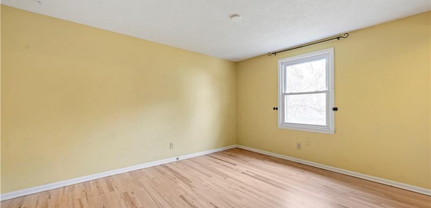 Homes for Sale in Kansas City, MO 64118 | 1406 NE 52nd Terrace