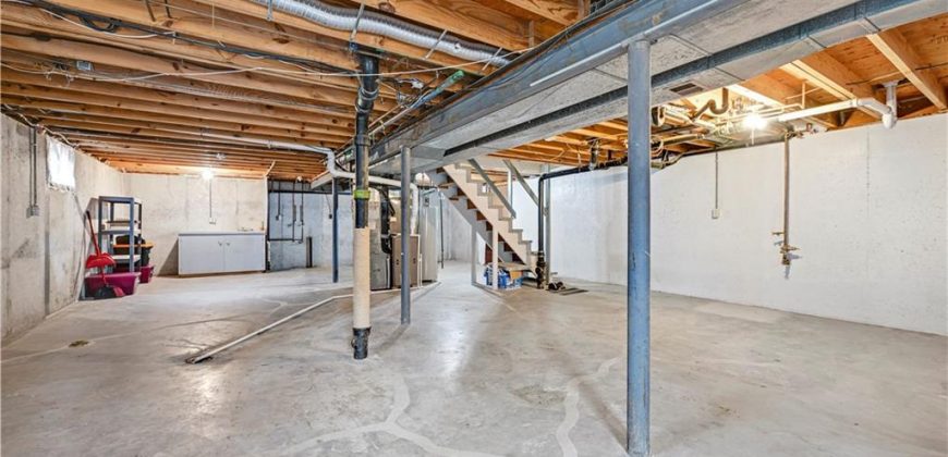 Homes for Sale in Kansas City, MO 64118 | 1406 NE 52nd Terrace