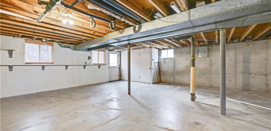 Homes for Sale in Kansas City, MO 64118 | 1406 NE 52nd Terrace