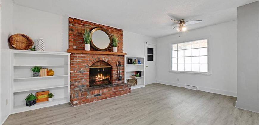 Homes for Sale in Kansas City, MO 64118 | 1406 NE 52nd Terrace