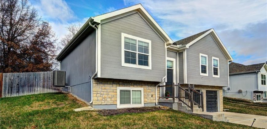 Homes for Sale in Kansas City, MO 64119 | 5412 NE 62nd Street