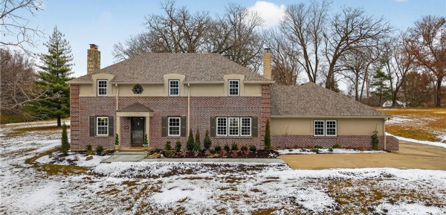 Homes for Sale in Kansas City, MO 64118 | 900 NE Barnes Avenue