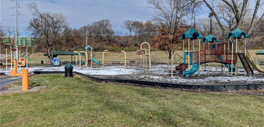 Homes for Sale in North Kansas City, MO 64116 | 3002  Howell Street