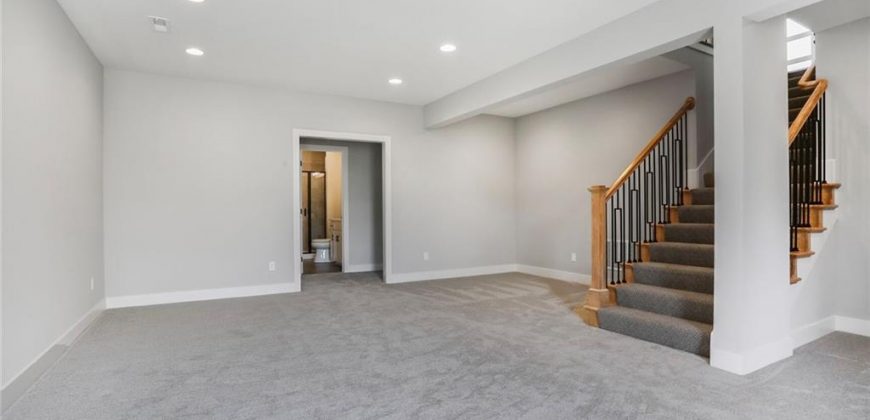 Homes for Sale in Parkville, MO 64152 | 7050 NW Yulich Court