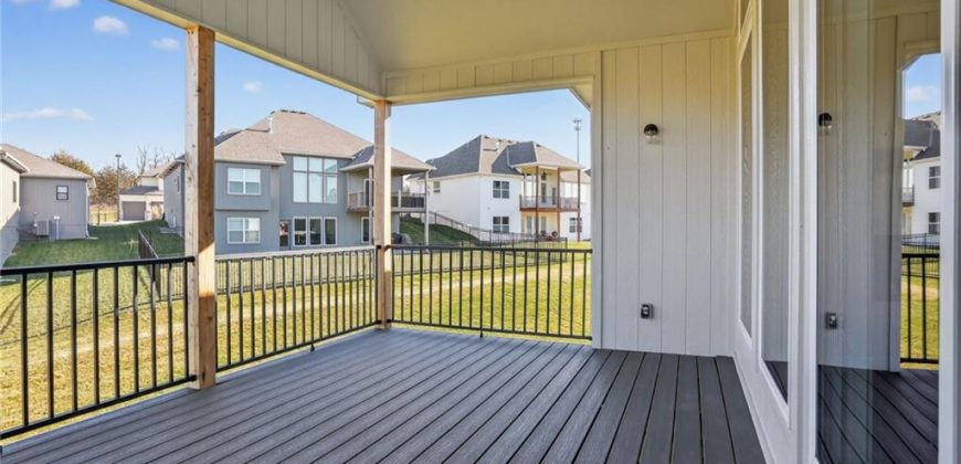 Homes for Sale in Parkville, MO 64152 | 7060 NW Yulich Court