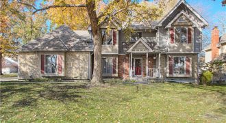 Homes for Sale in Gladstone, MO 64119 | 116  The Woodlands Drive