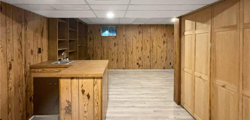 Homes for Sale in Kansas City, MO 64152 | 7518  76th Place