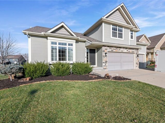 Homes for Sale in Kansas City, MO 64157 | 8100 NE 102nd Street