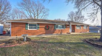 Homes for Sale in Kansas City, MO 64151 | 6509 NW Twin Oaks Drive