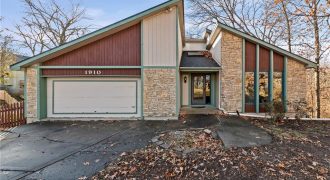Homes for Sale in Riverside, MO 64150 | 1910 NW 45th Street