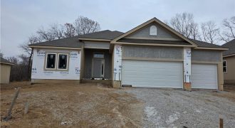 Homes for Sale in Kansas City, MO 64154 | 9427 N Belton Avenue