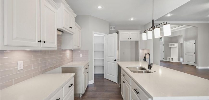 Homes for Sale in Kansas City, MO 64154 | 9337 N Belton Avenue