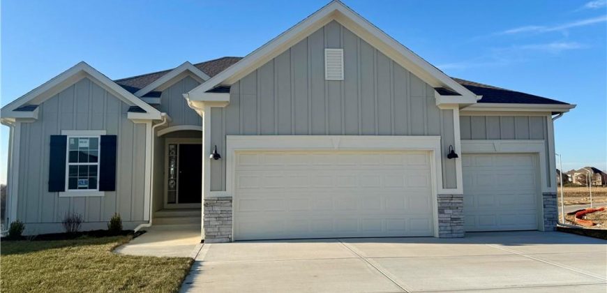 Homes for Sale in Kansas City, MO 64157 | 9810 N Laurel Avenue