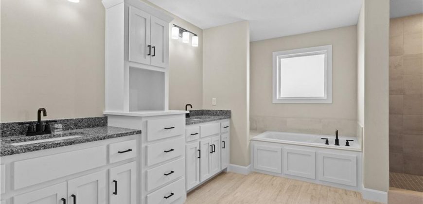 Homes for Sale in Platte City, MO 64079 | 2500  Windmill Drive