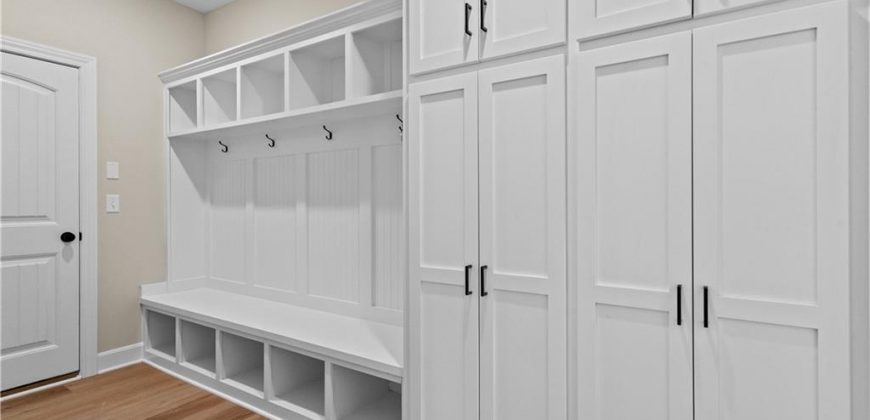 Homes for Sale in Platte City, MO 64079 | 2500  Windmill Drive