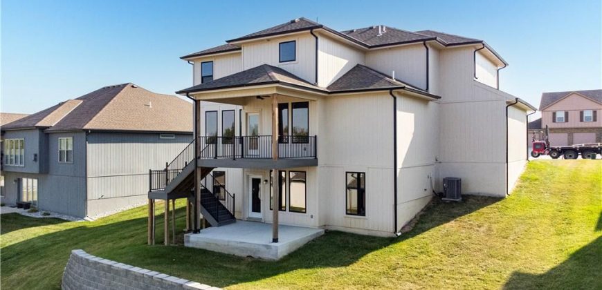 Homes for Sale in Platte City, MO 64079 | 2500  Windmill Drive