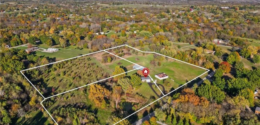 Homes for Sale in Holt, MO 64048 | 15806 NE 176th Street