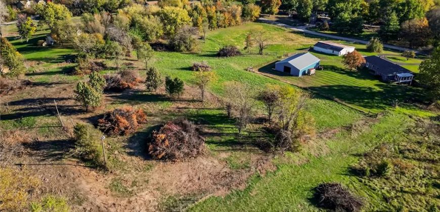 Homes for Sale in Holt, MO 64048 | 15806 NE 176th Street