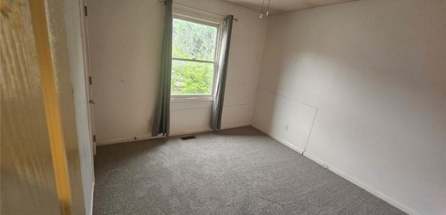 Homes for Sale in Kansas City, MO 64155 | 1408 NE 101st Terrace