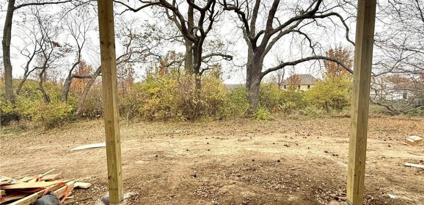 Homes for Sale in Kansas City, MO 64157 | 9916 N Manning Avenue