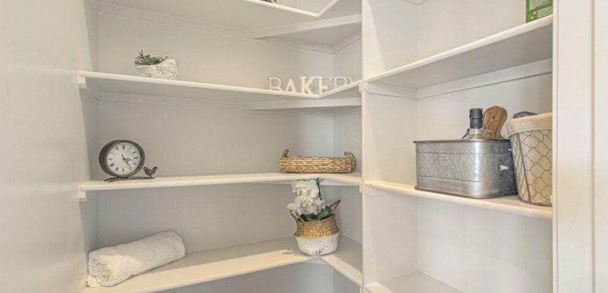 Homes for Sale in Kansas City, MO 64157 | 9916 N Manning Avenue