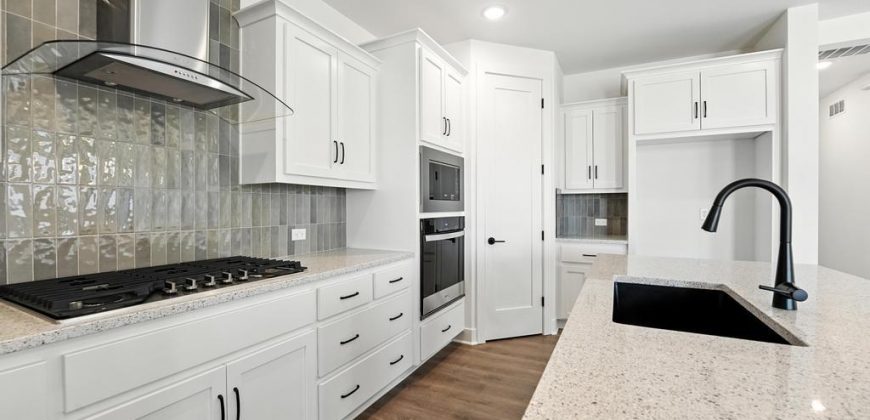 Homes for Sale in Kansas City, MO 64155 | 1611 NW 105th Terrace